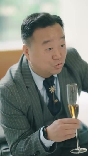拥她入深渊（54集）短剧看全集