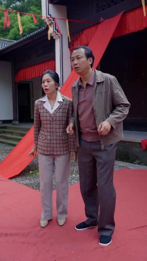 出人头地（70集）热播短剧排行榜
