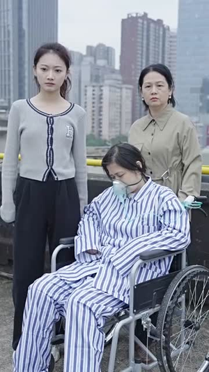 新：豪门继承人拉着我领证（98集）热门火爆短剧