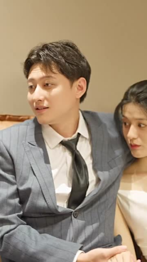 新：离婚后，我被前夫舅舅宠坏了（100集）精彩短剧追不停