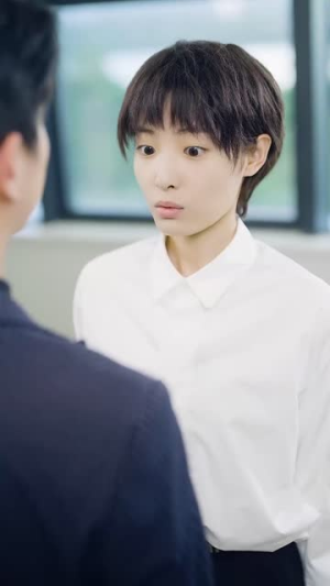 女扮男装后总裁念念不忘（83集）短剧每日分享