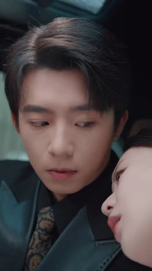 刚毕业，被姐姐拉去闪婚（84集） 精彩短剧热播