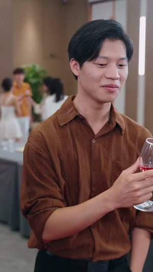救命上司竟成了我的后妈（72集）短剧精彩绝伦