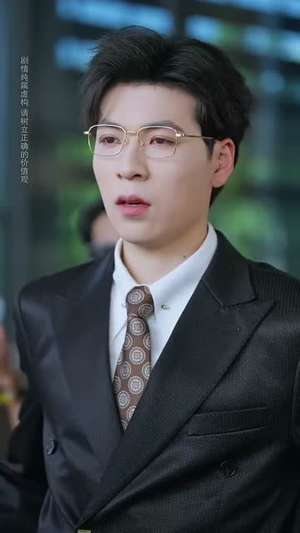 重返青春后儿子们把我宠成小公主 (60集)短剧演员排行榜
