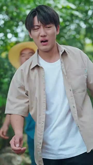 我就种个地怎么就无敌了&种地没前途那你问问我的十万亩地(68集) 我就种个地怎么就无敌了&种地没前途那你问问我的十万亩地(68集)一口气看完