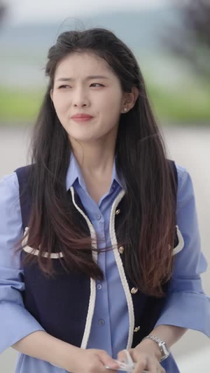 情敌竟是我自己（60集）网络小短剧