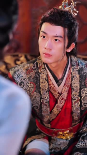 一枕海棠醉君怀（73集）最新火爆短剧