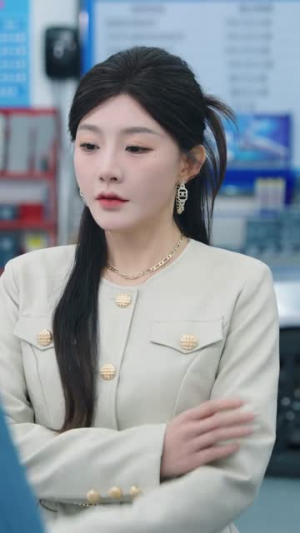 修车多年强亿点怎么了(63集) 修车多年强亿点怎么了(63集)直接追到结尾