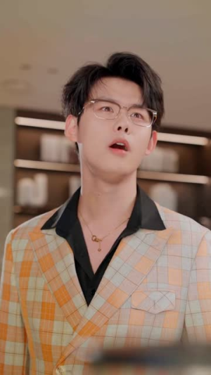 分手后我靠情报走向巅峰（82集）男主角是谁