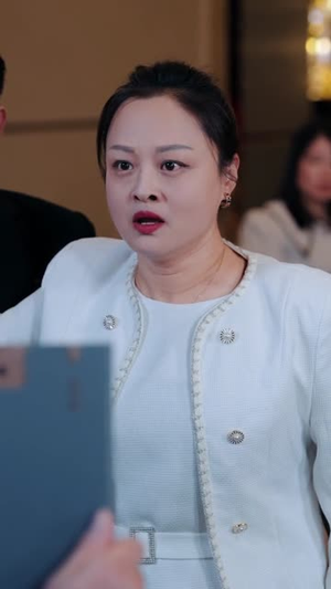 招惹黑月光后，我被一味偏纵（80集）高质量短剧推荐