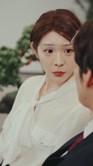 穿越短剧，我靠美女续命（98集）古装短剧热播