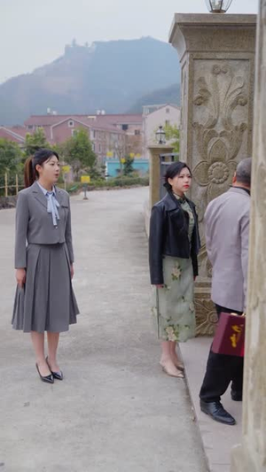 离婚当天,我暴露了天师身份(82集) 离婚当天,我暴露了天师身份(82集)爆火短剧追不停