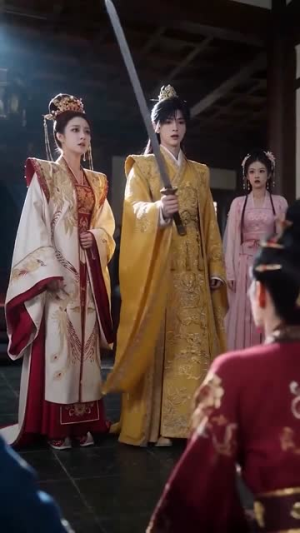 皇后武力爆表朕心悦臣服（74集）短剧中追到爽