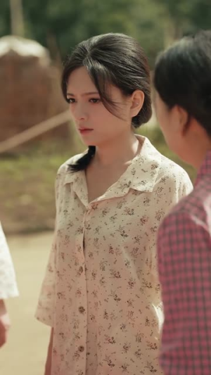 八零嫁傻,他宠妻无度(63集) 八零嫁傻,他宠妻无度(63集)热播短剧追不停
