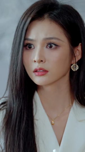 我小小鹦鹉,整顿职场一把好手(62集) 我小小鹦鹉,整顿职场一把好手(62集)直接看到大结局