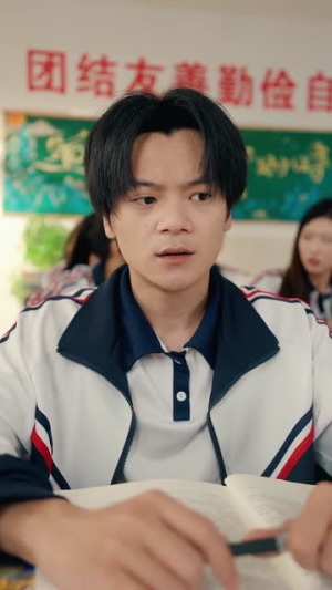 差班(70集) 差班(70集)超火短剧抢先看