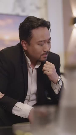 隐藏千金闪婚遇上裴先生(80集) 隐藏千金闪婚遇上裴先生(80集)好看短剧推荐