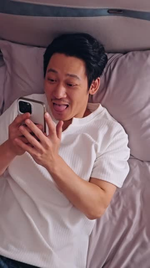 穿越未来二十年，我开启情绪收集系统（79集）短剧完整版免费