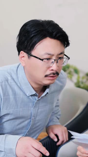百元中秋宴，嫌弃的竟是真心人（65 集）看精彩短剧