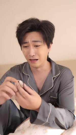 一卦定乾坤第二季(83 集) 一卦定乾坤第二季(83 集)怪兽戏太庞大