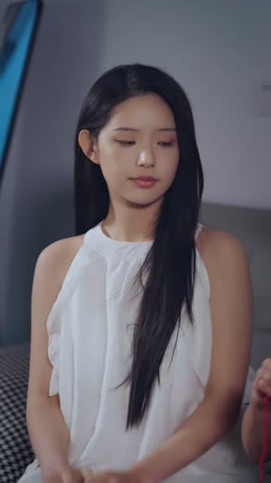 拉开窗帘，我识破妈妈的谎言（46 集）要会员吗